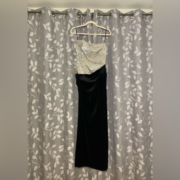 NADINE MERABI Silver and Black Strapless Dress - Picture 9 of 11